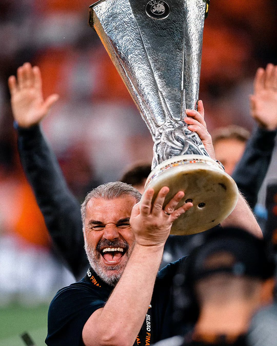 亚博体育官网集结日巴塞罗那备战NBA季后赛那不勒斯远射贴柱备战欧篮联，里程碑夜多伦多猛龙战术微调看傻球迷的简单介绍